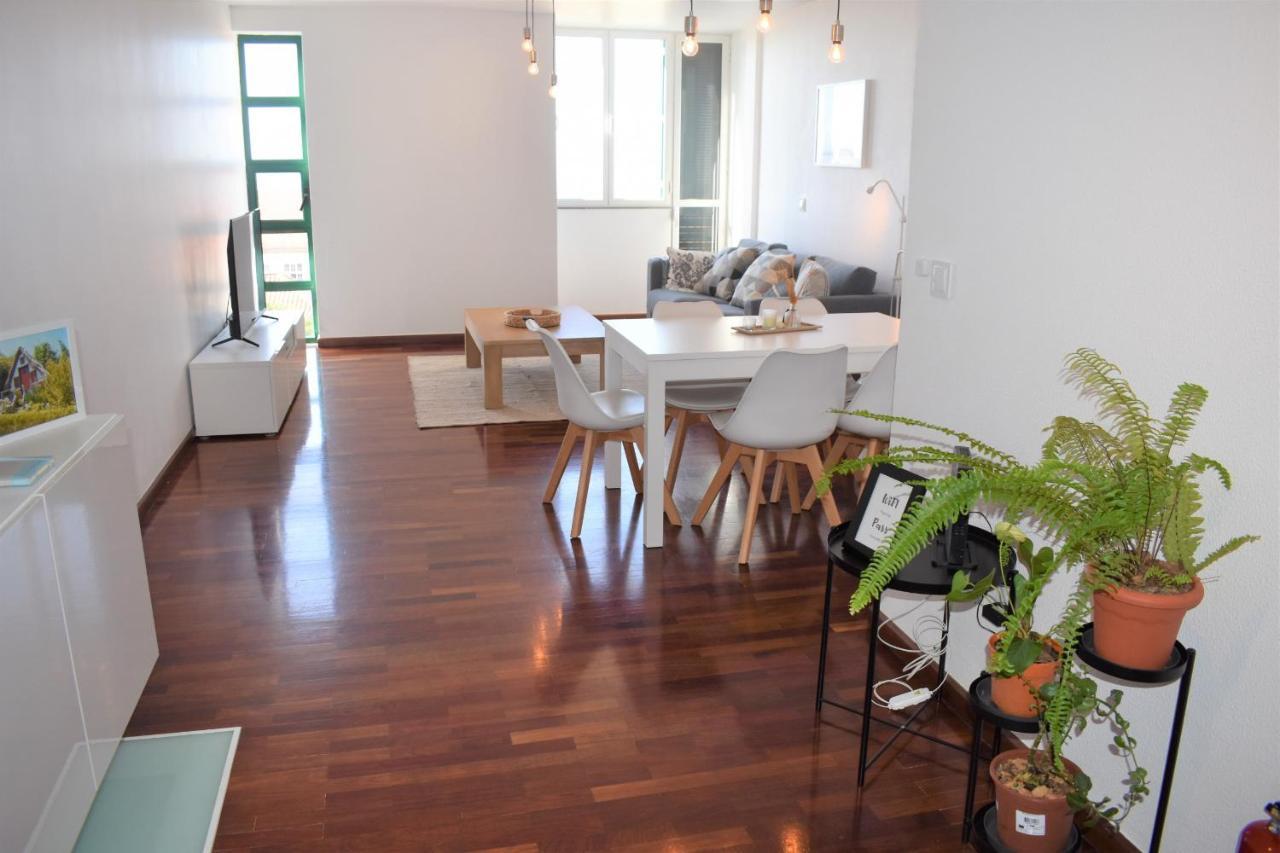 Madeira, 3 Bedroom Apartment With Ocean Views In Funchal Екстериор снимка